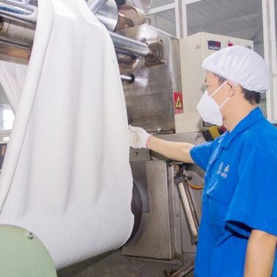 ISO9001 認証された過酸化固化可能なFKM 燃料耐性ホース用フローリンゴム