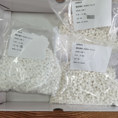 ゴム製添加物のゴム製加速装置VC 30、VC Fkm Precompound Fluoroelastomerのゴムのための20